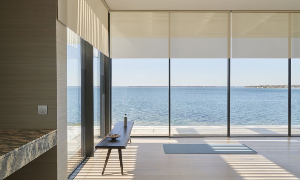 <span class="uk-h4">Discover how Lutron shades use Natural Light Optimization to track the sun and use thermal sensors to protect South Florida homes. Experience effortless luxury with shades that think.</span>